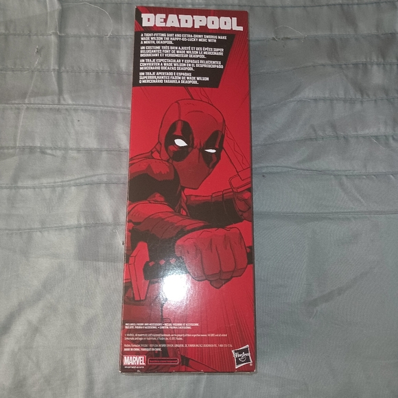 12 inch Hulk, Deadpool and Wolverine - Picture 9 of 16